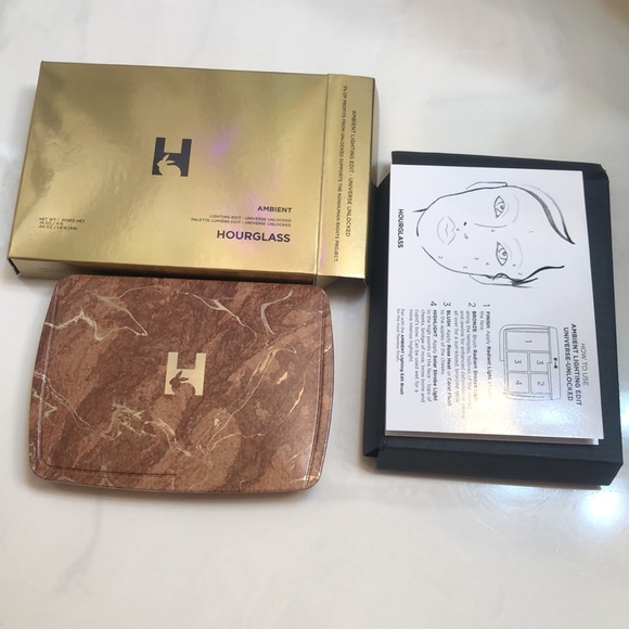 Hourglass Ambient Lighting Edit Universe Unlocked 5 Pan Face Palette 9.6g NIB - Picture 4 of 16